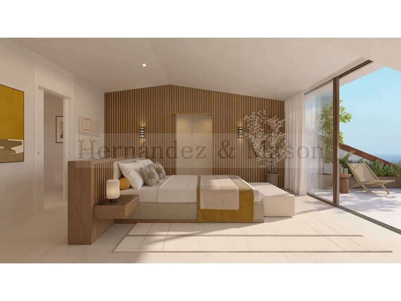 Flat for Sale in Benalmádena