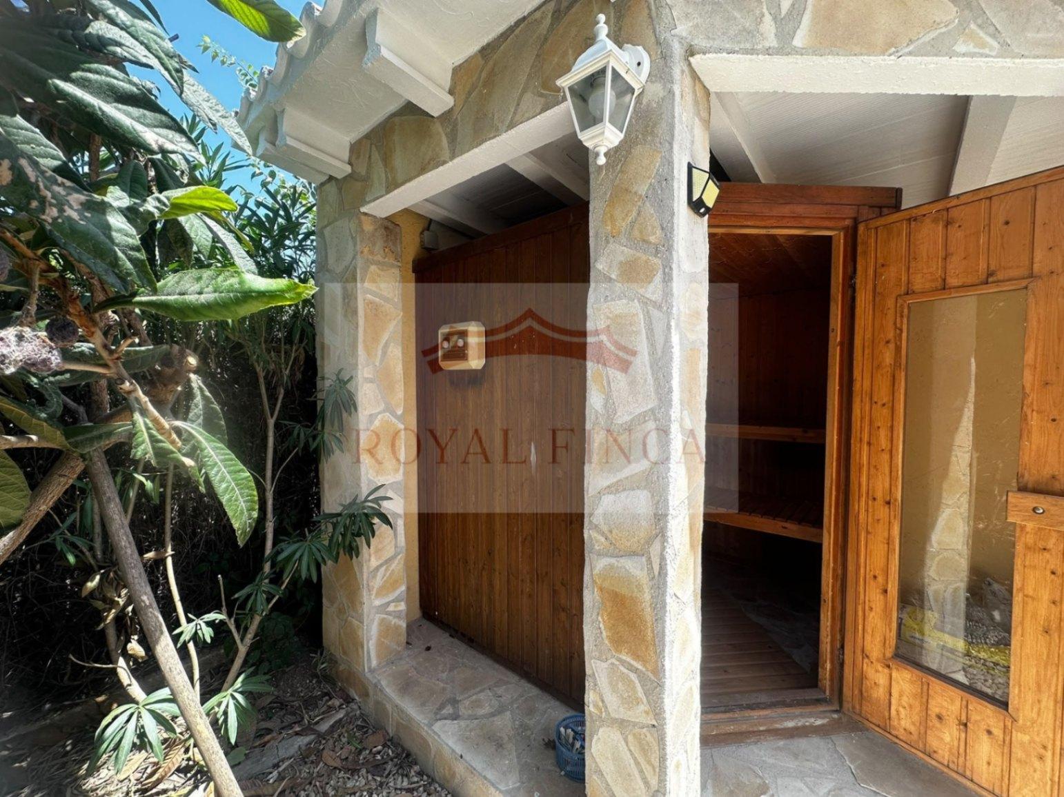 Villa for Sale in Els Poblets