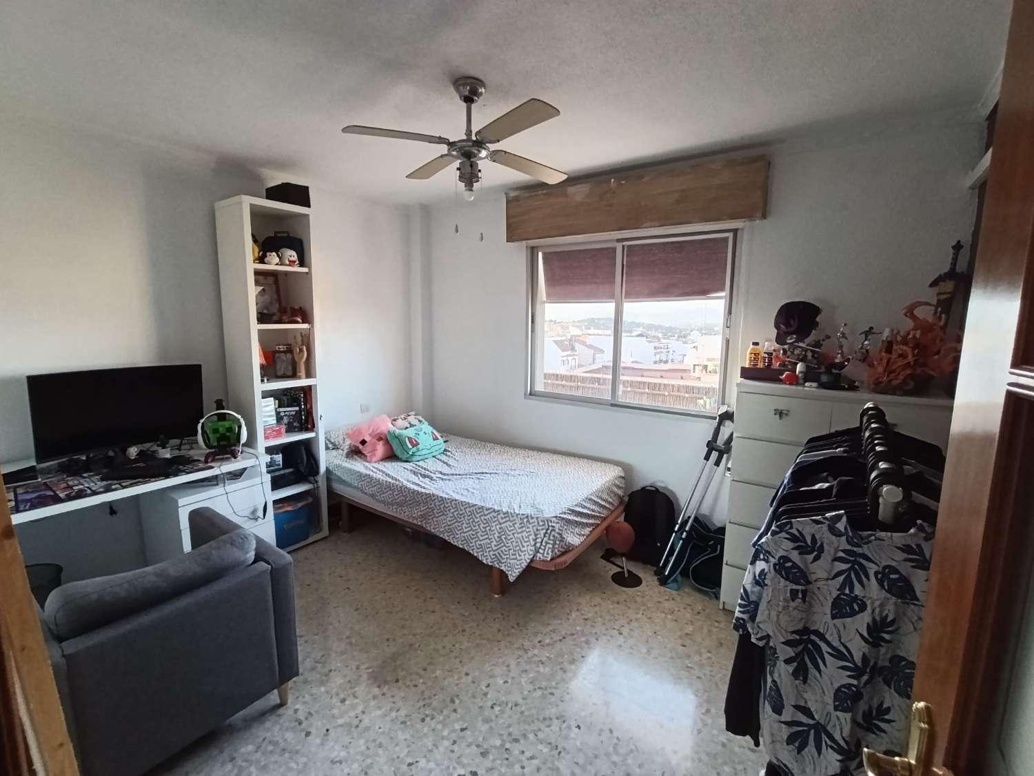 Flat for Sale in Alhaurín de la Torre