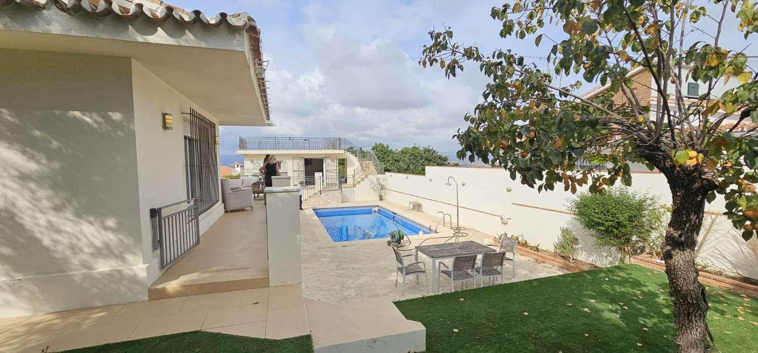 Villa for Sale in Alhaurín de la Torre