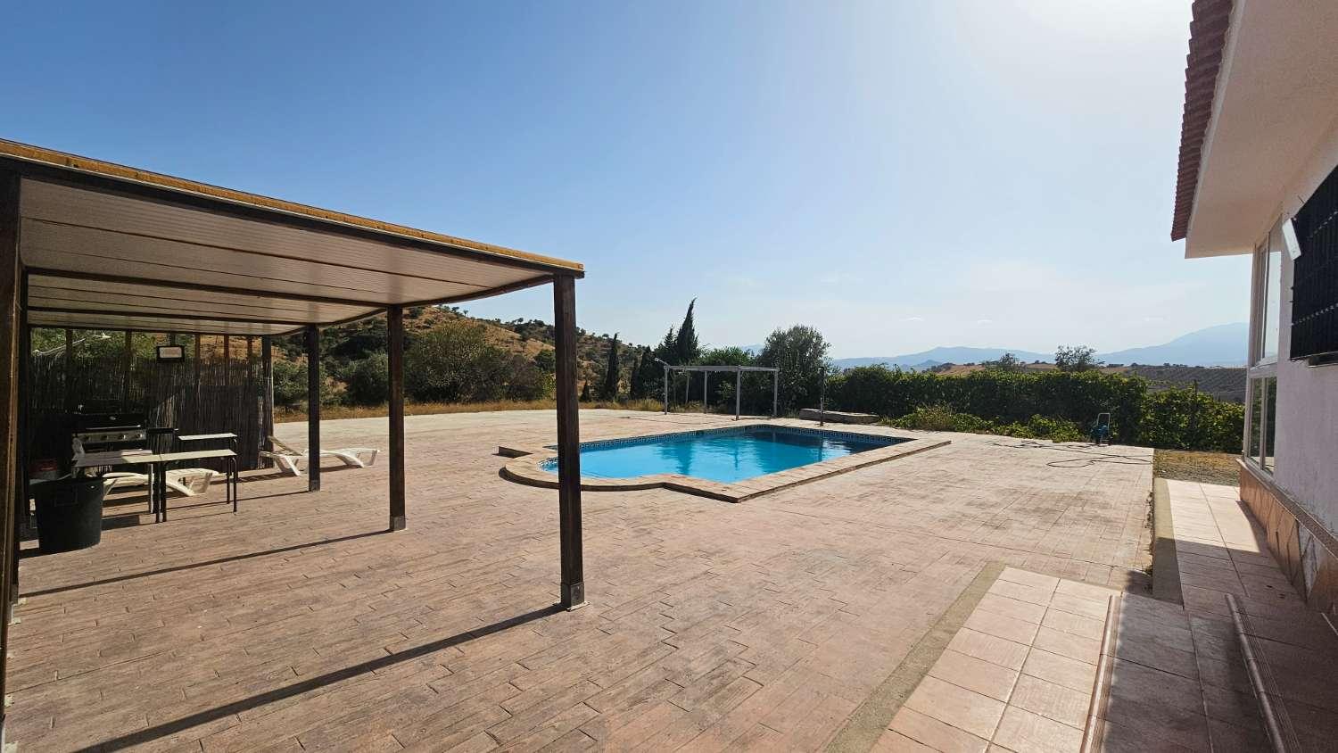 Villa for Sale in Cártama