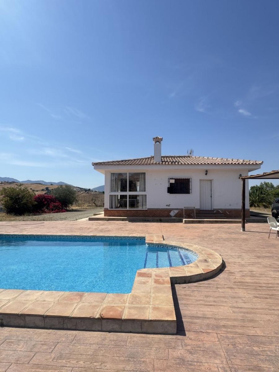 Villa for Sale in Cártama