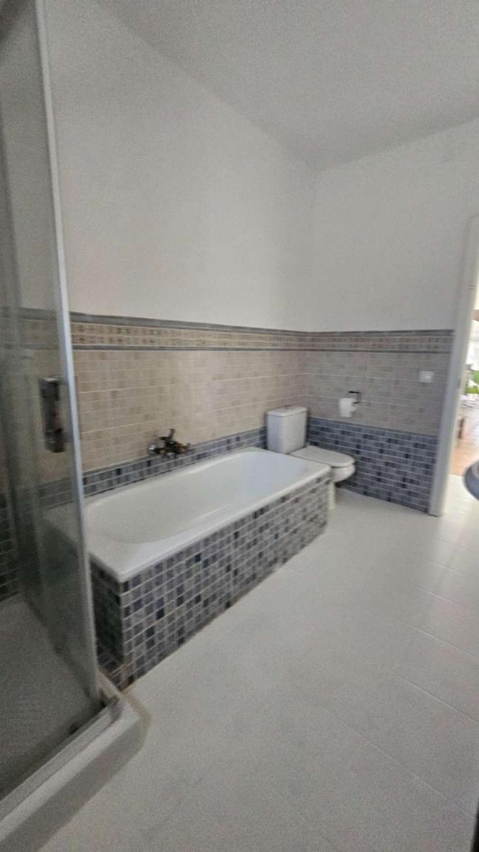 Villa en Venta en Cártama