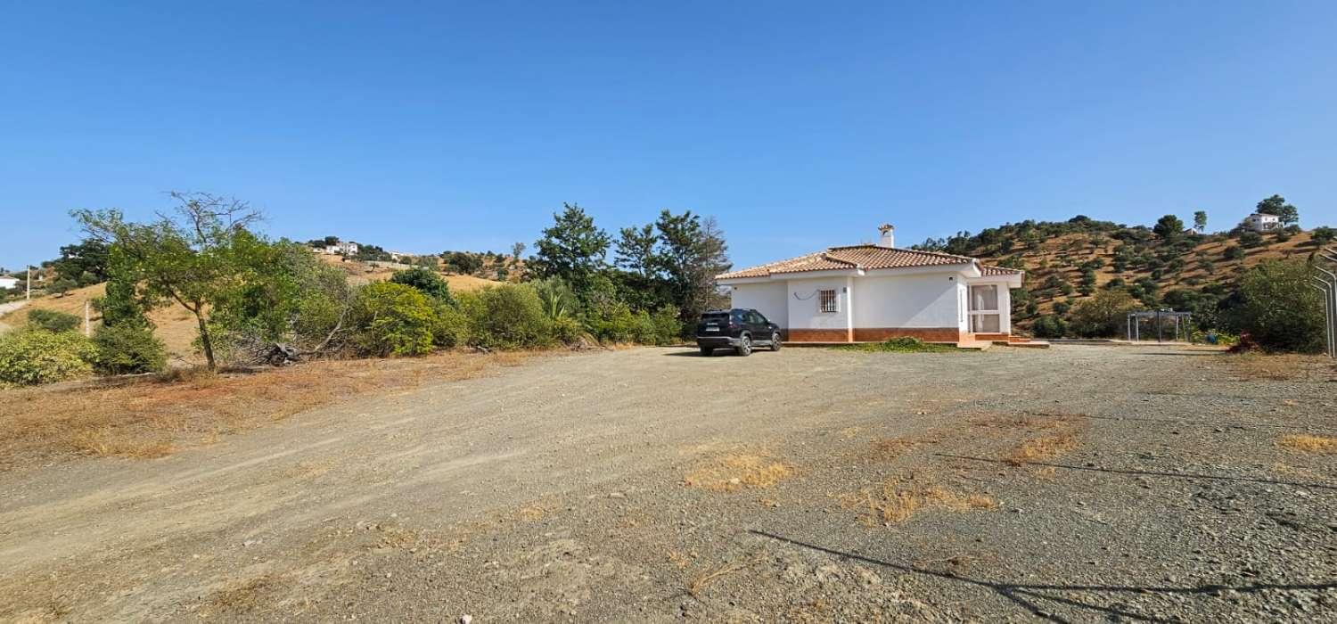 Villa for Sale in Cártama