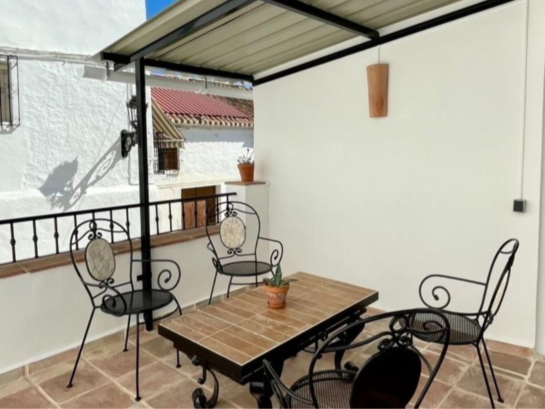 House for Sale in Benamargosa