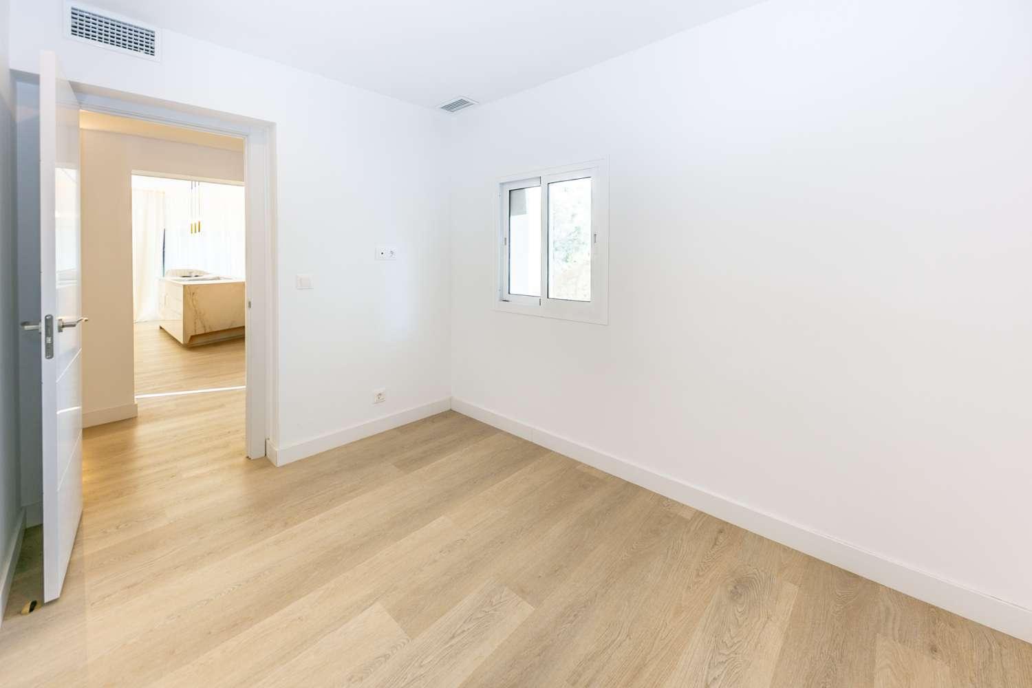 Villa for Sale in Fuengirola