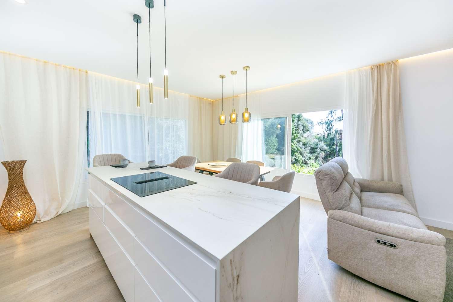 Villa for Sale in Fuengirola