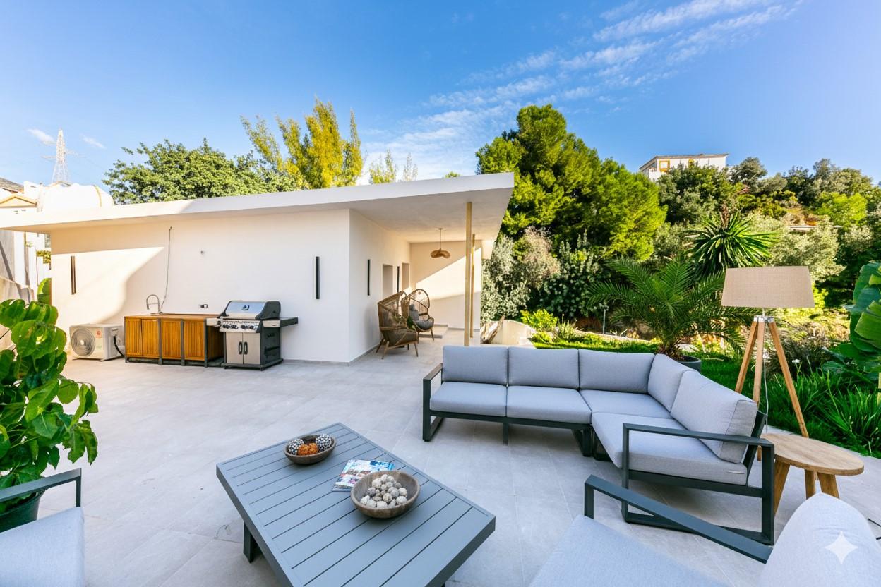 Villa for Sale in Fuengirola