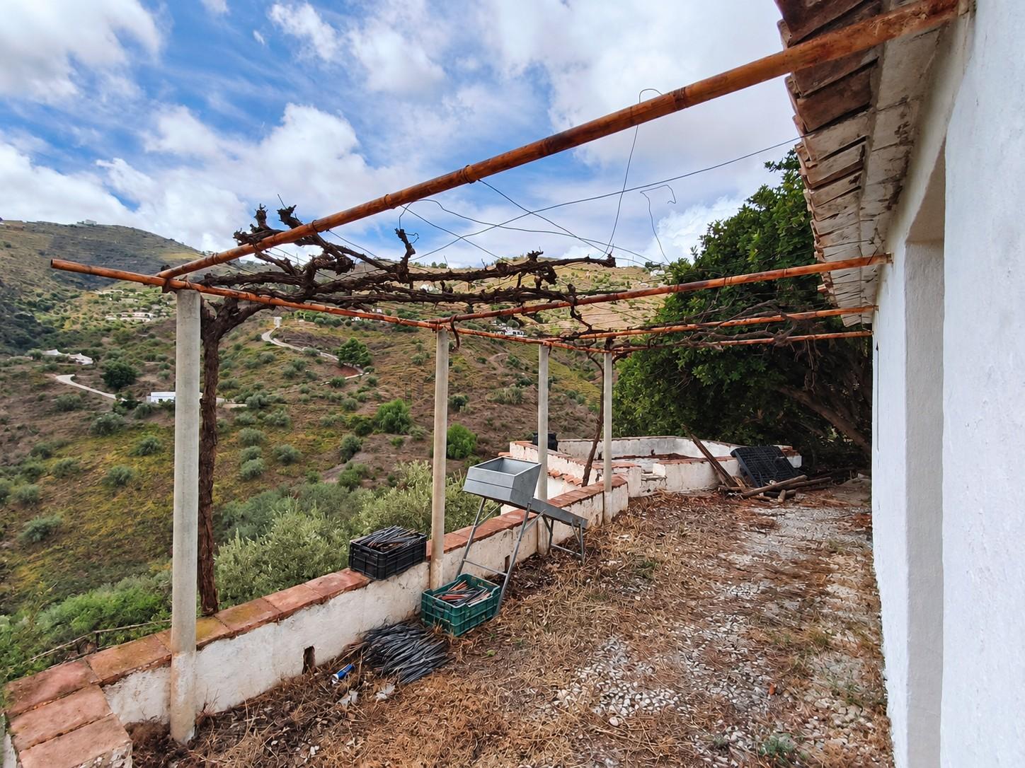 Villa for Sale in Cómpeta