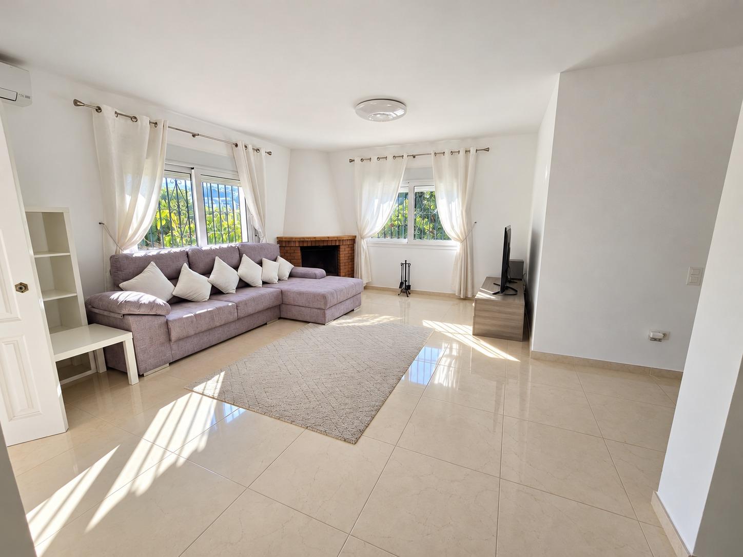 Villa for Sale in Alhaurín de la Torre