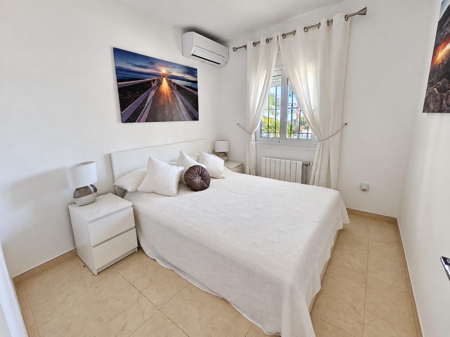 Villa for Sale in Alhaurín de la Torre