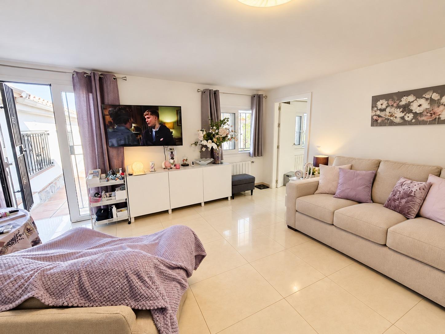 Villa for Sale in Alhaurín de la Torre