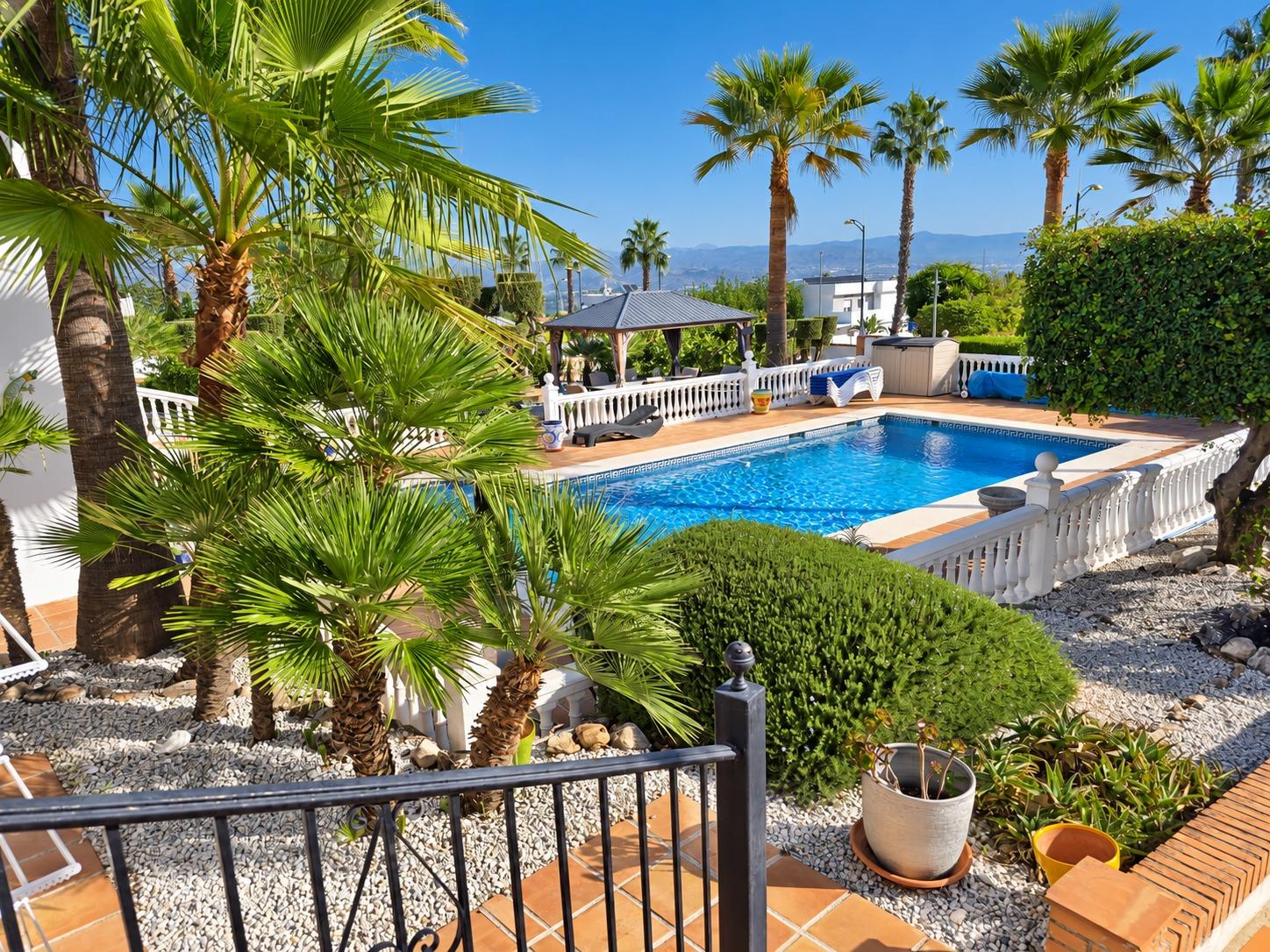 Villa for Sale in Alhaurín de la Torre