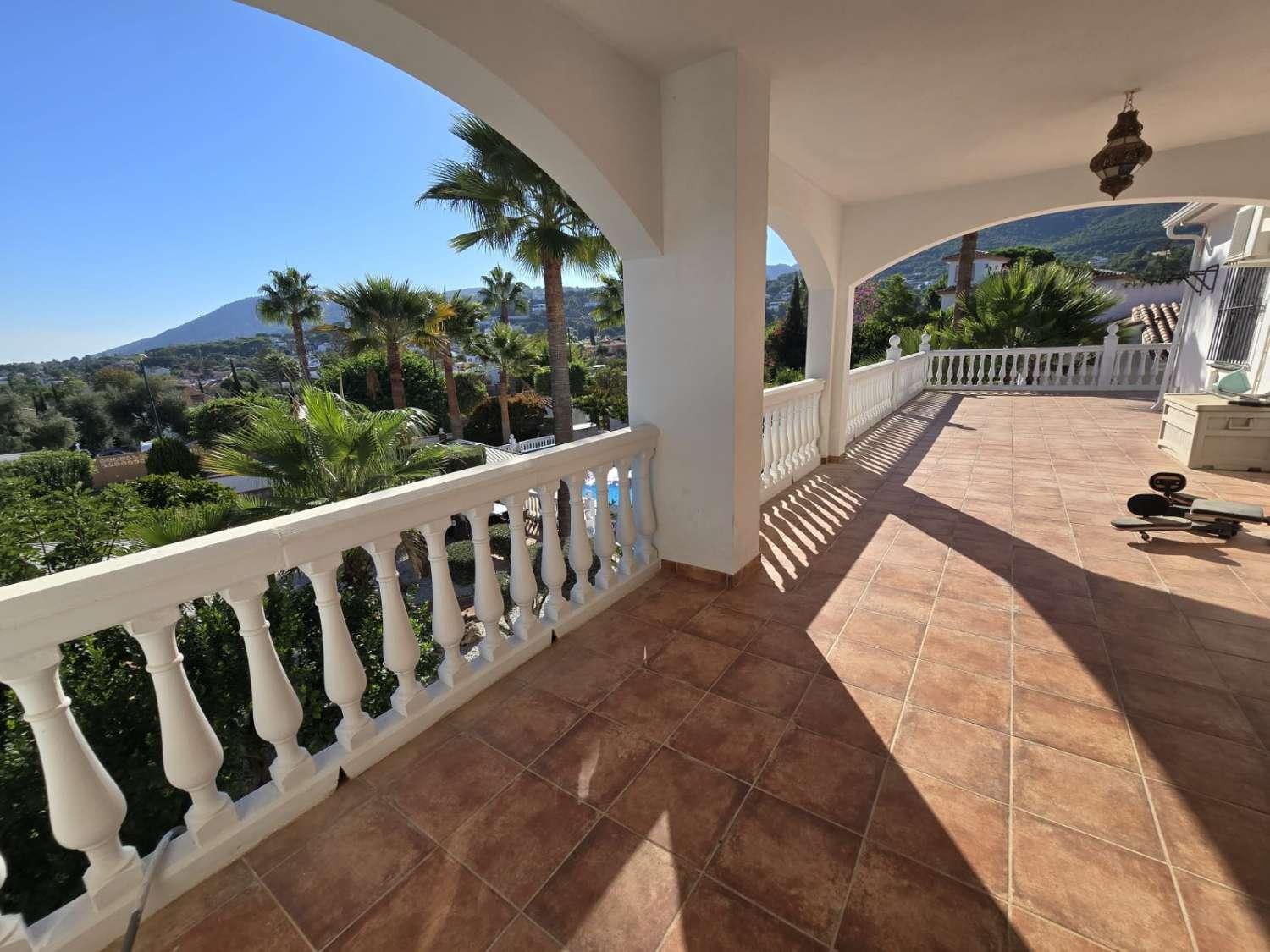 Villa for Sale in Alhaurín de la Torre