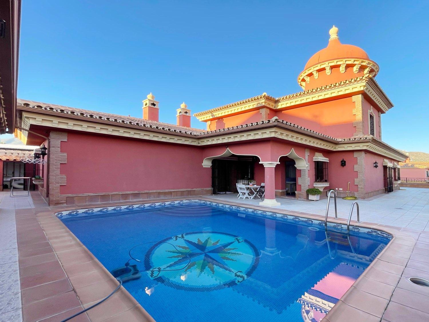 Chalet for Sale in Mijas