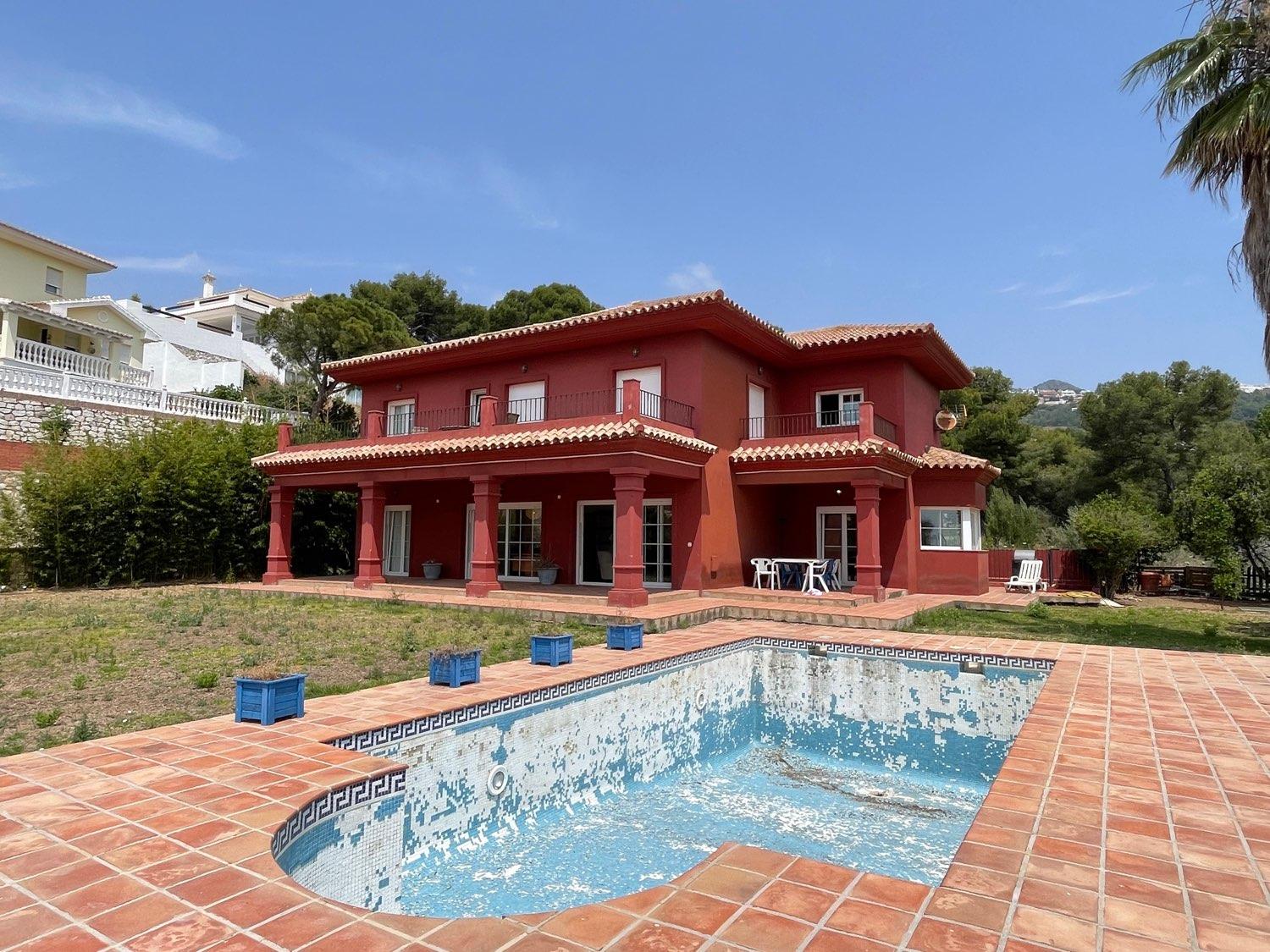 Casa en Venta en Benalmádena
