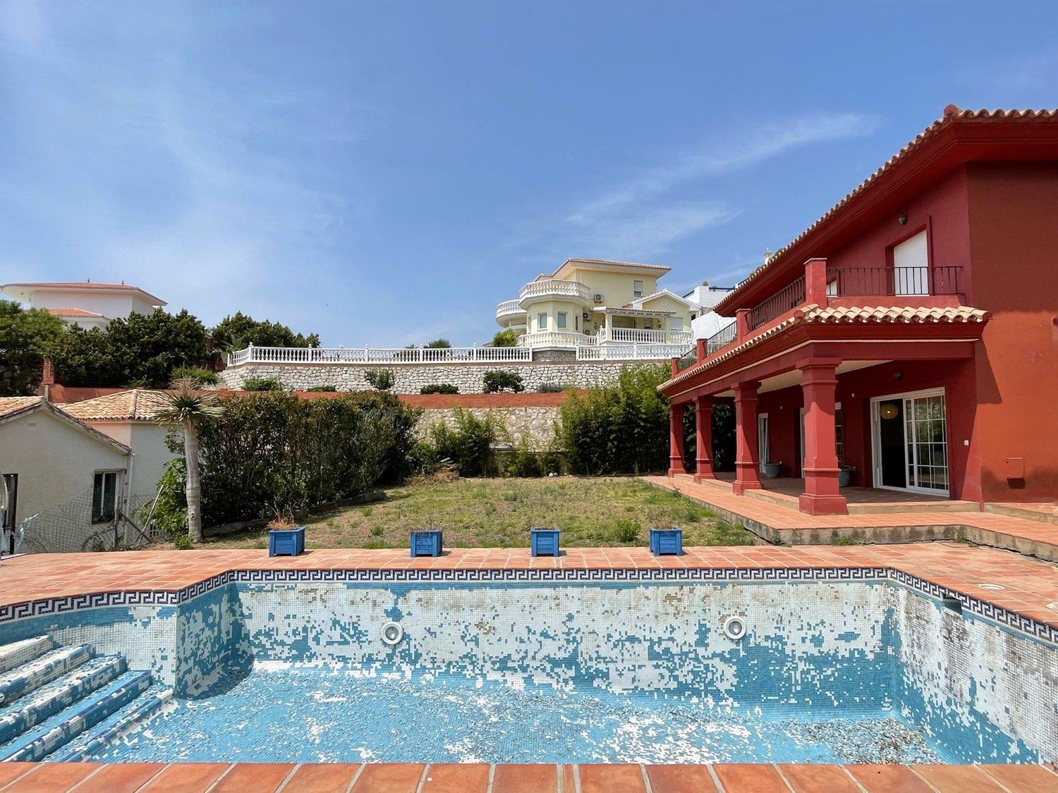 Casa en Venta en Benalmádena