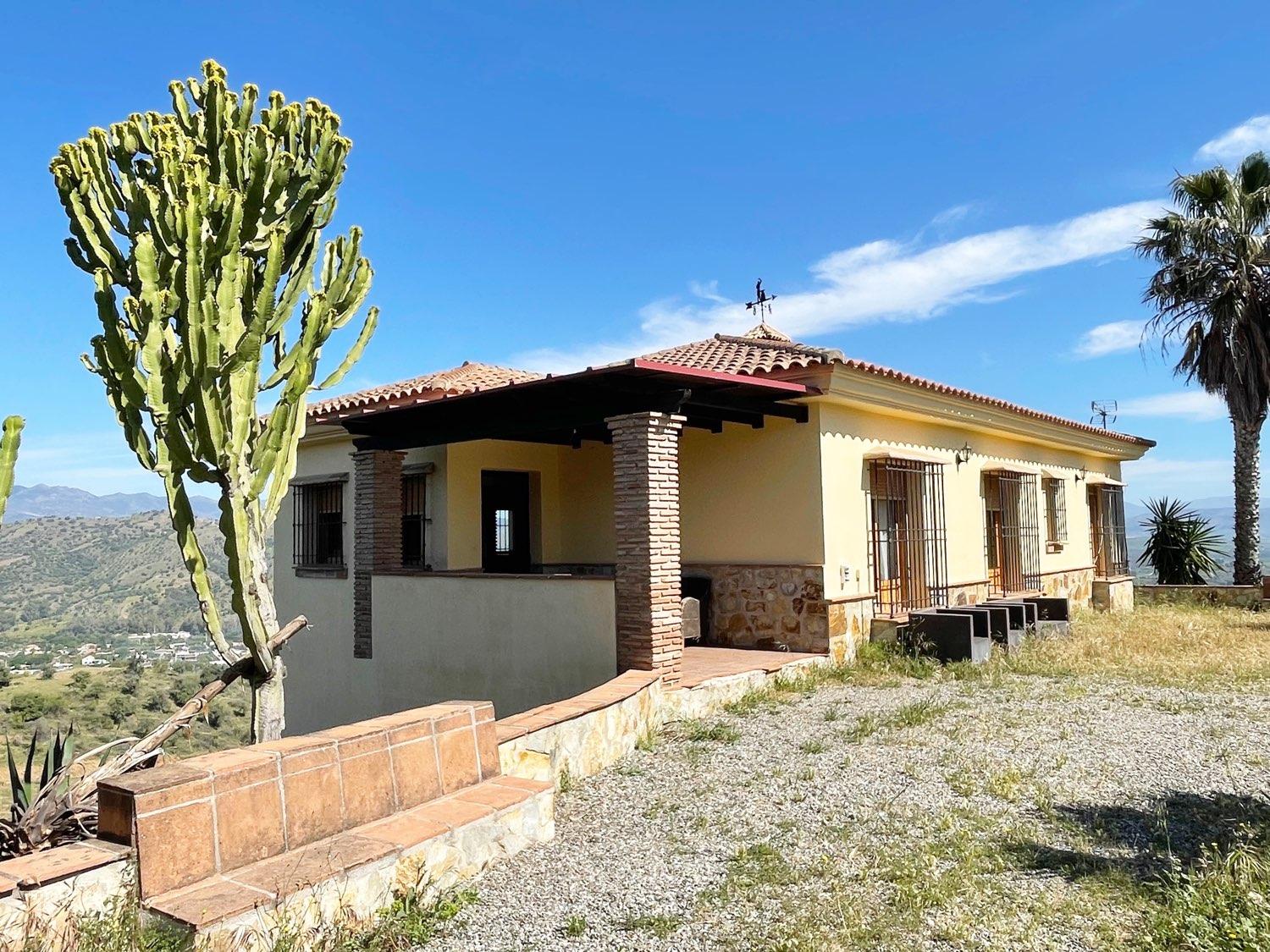 Casa en Venta en Coín