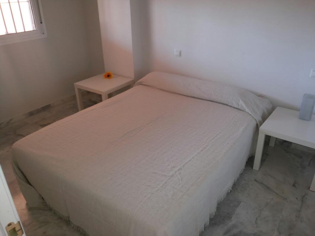 Flat for Sale in Benalmádena
