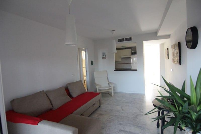 Flat for Sale in Benalmádena