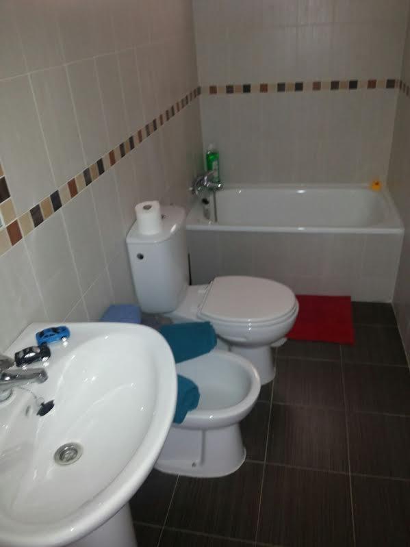 Flat for Sale in Benalmádena