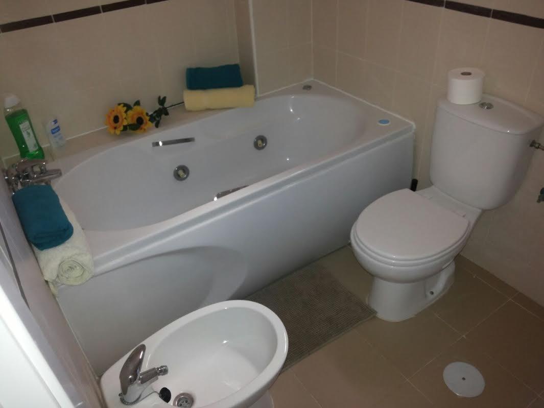 Flat for Sale in Benalmádena