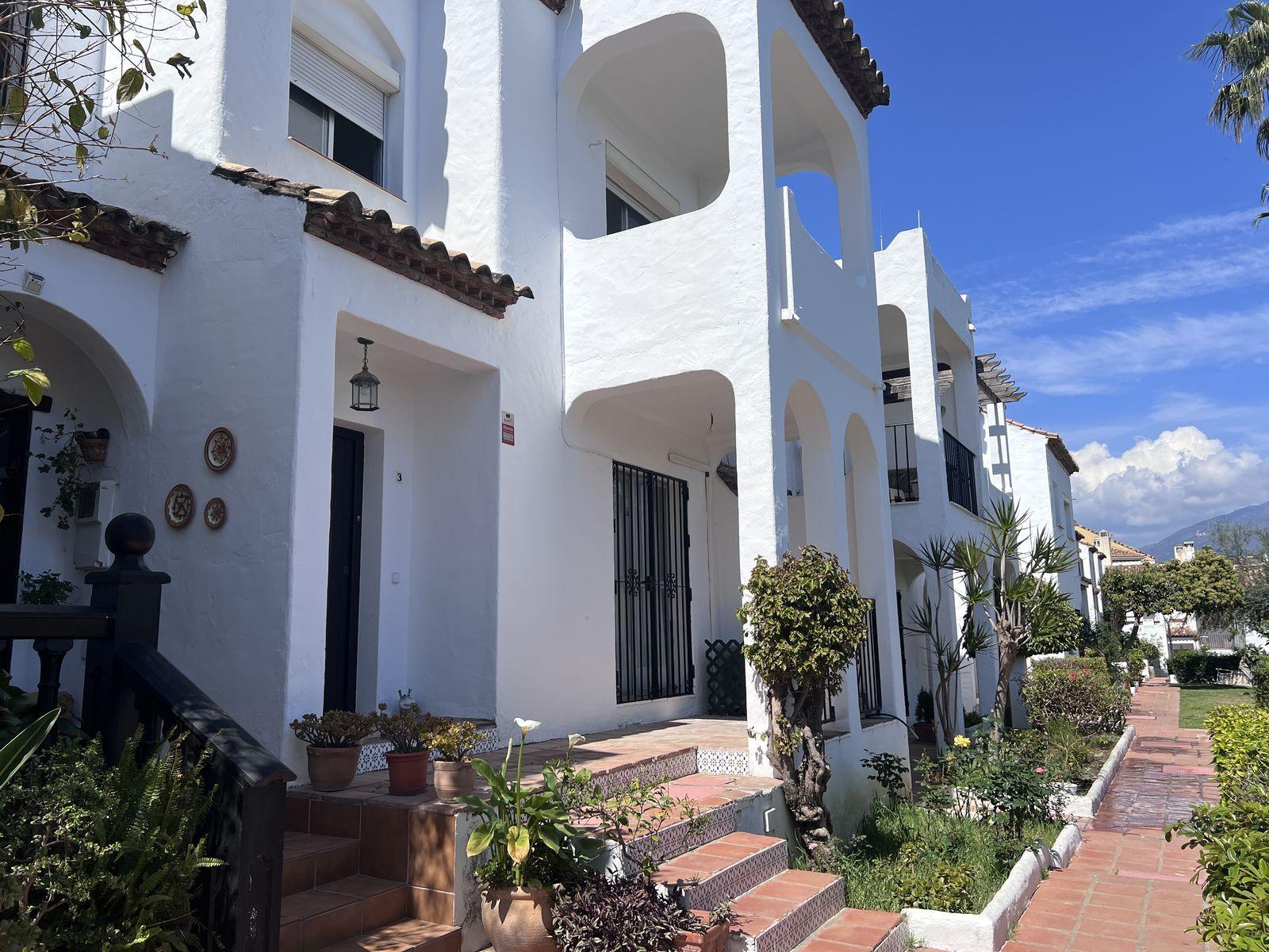 Adosado en Venta en Estepona