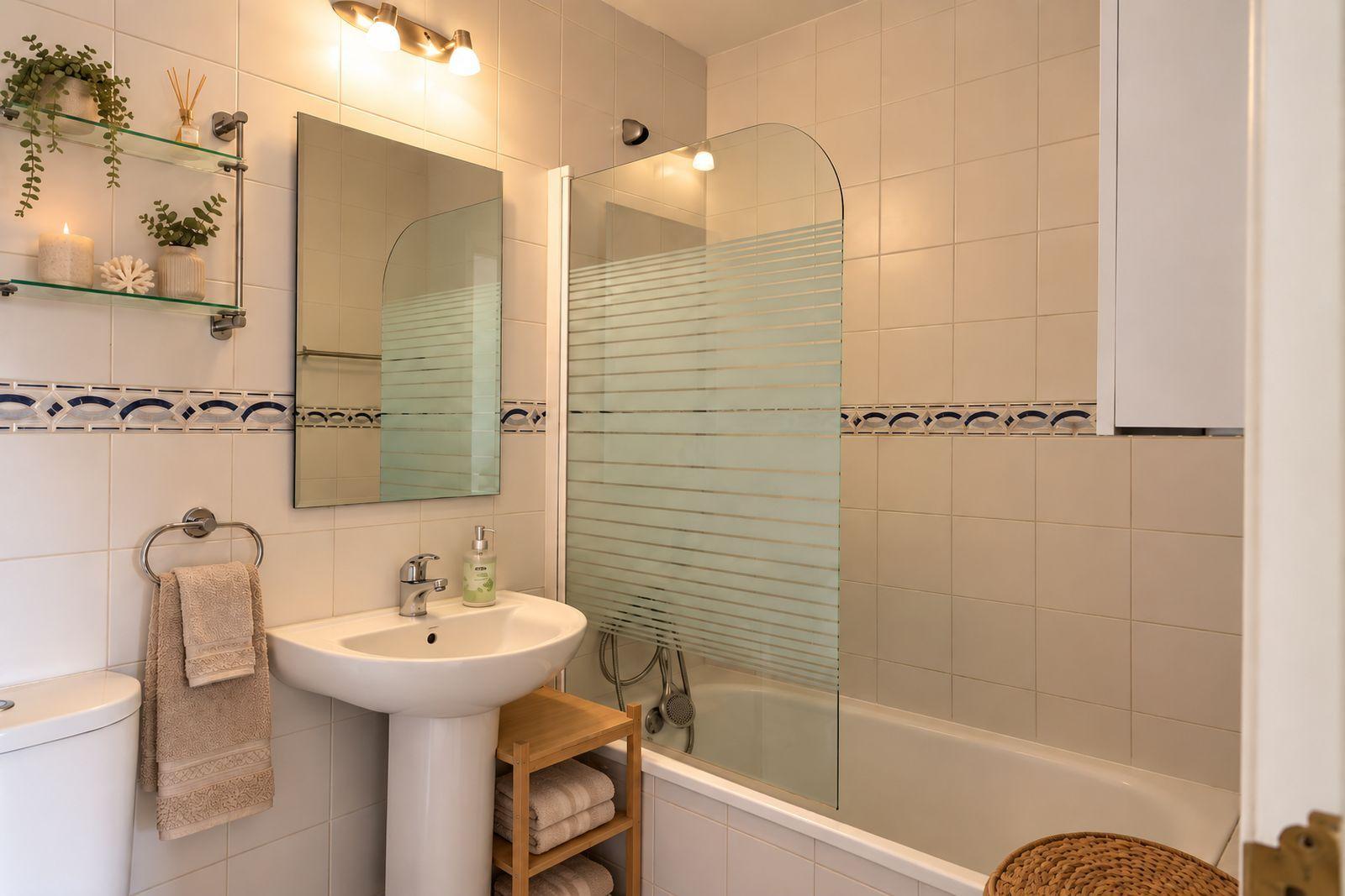 Apartment for Sale in Manilva