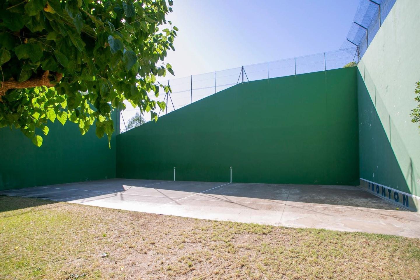 Villa for Sale in Oropesa del Mar