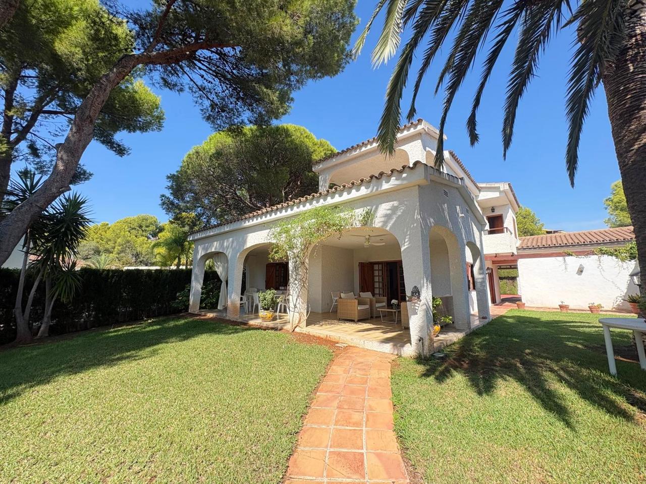 Villa for Sale in Oropesa del Mar