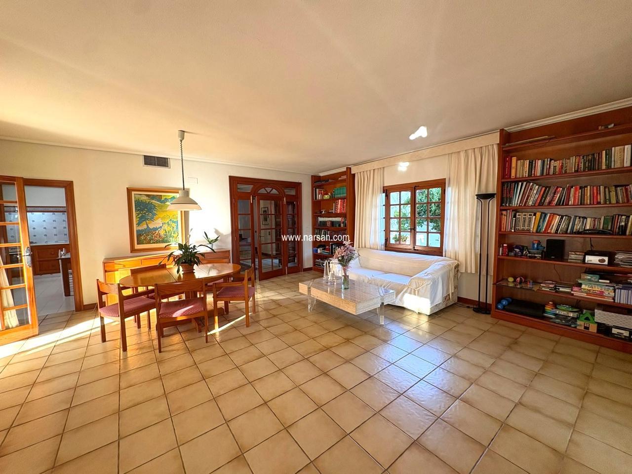 Villa for Sale in Oropesa del Mar