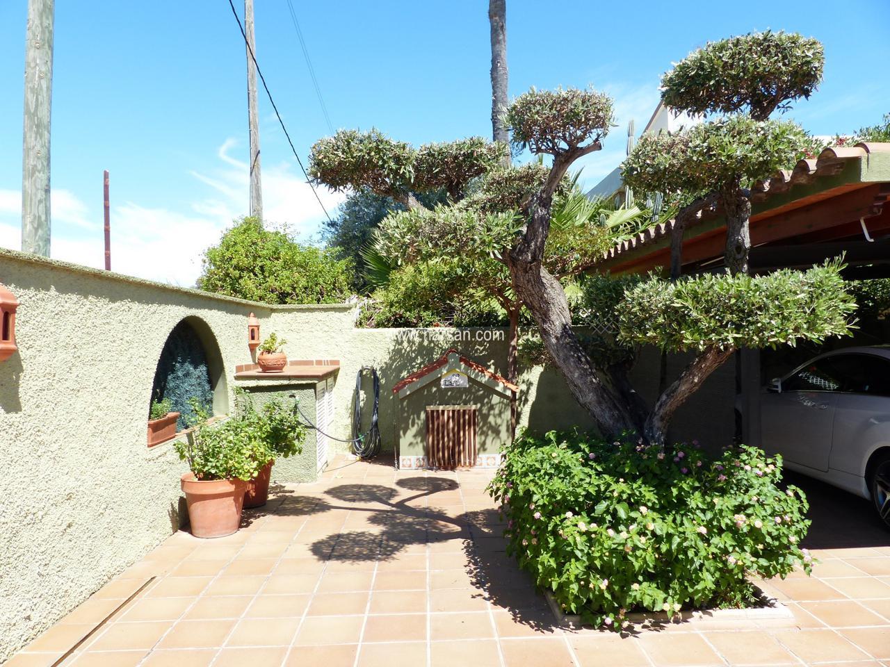 Villa for Sale in Benicasim