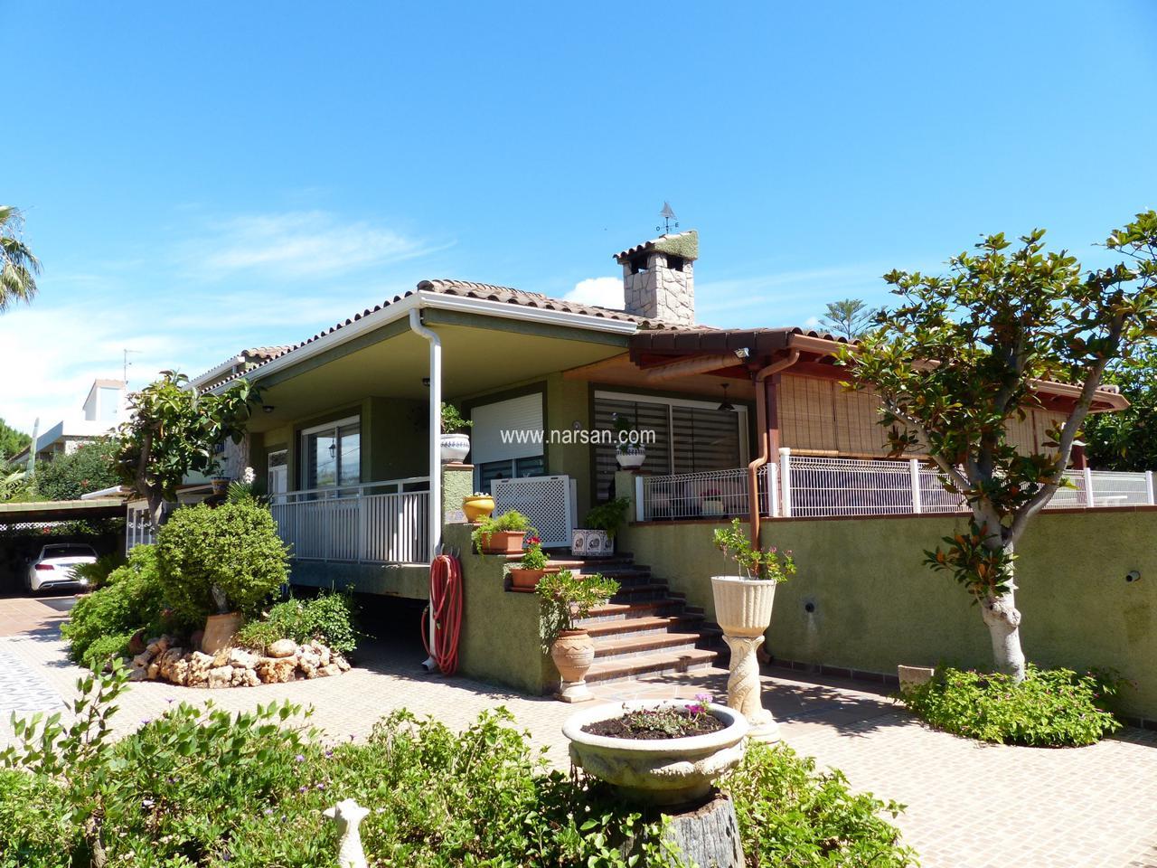 Villa for Sale in Benicasim