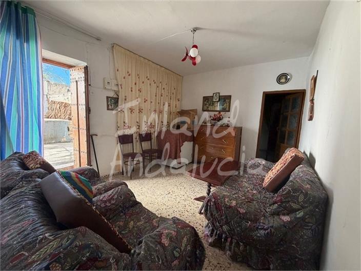 Villa for Sale in Mures