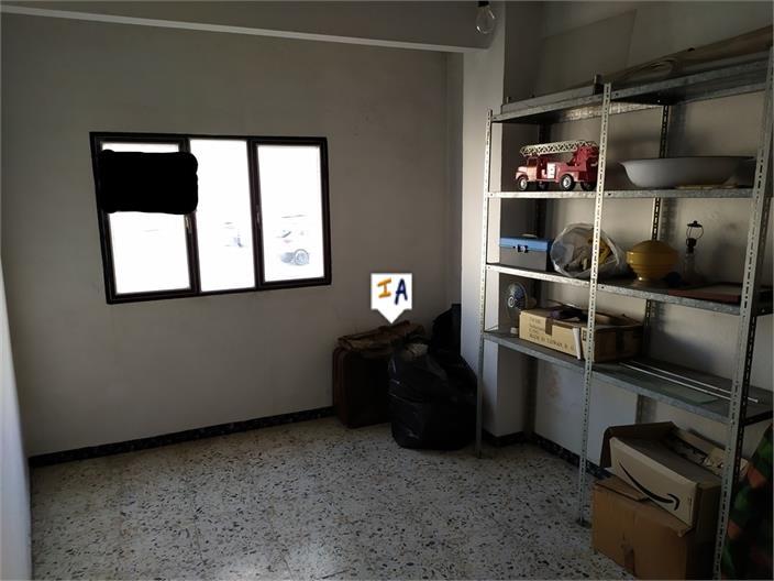 Casa en Venta en Iznájar