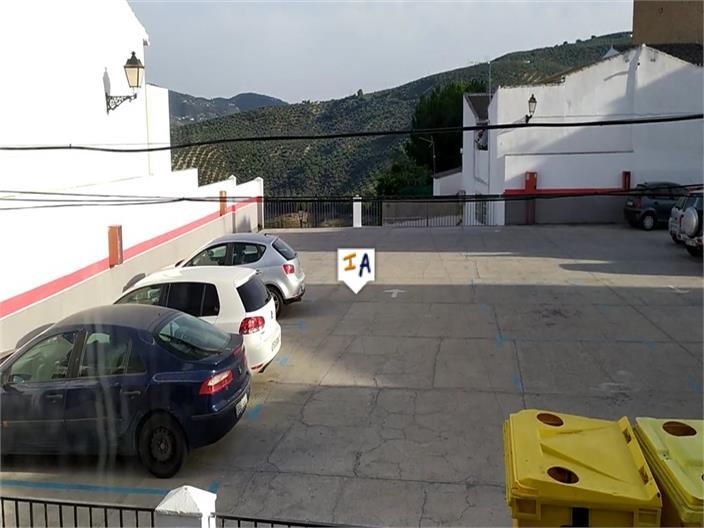 Casa en Venta en Iznájar
