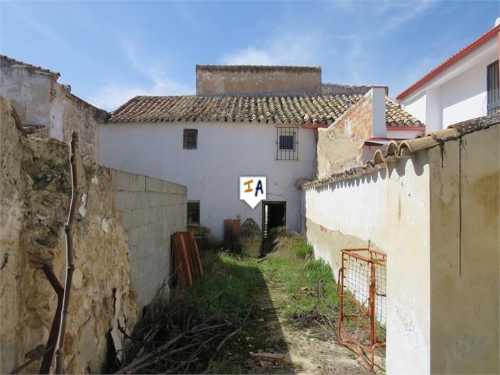 Villa for Sale in Martos