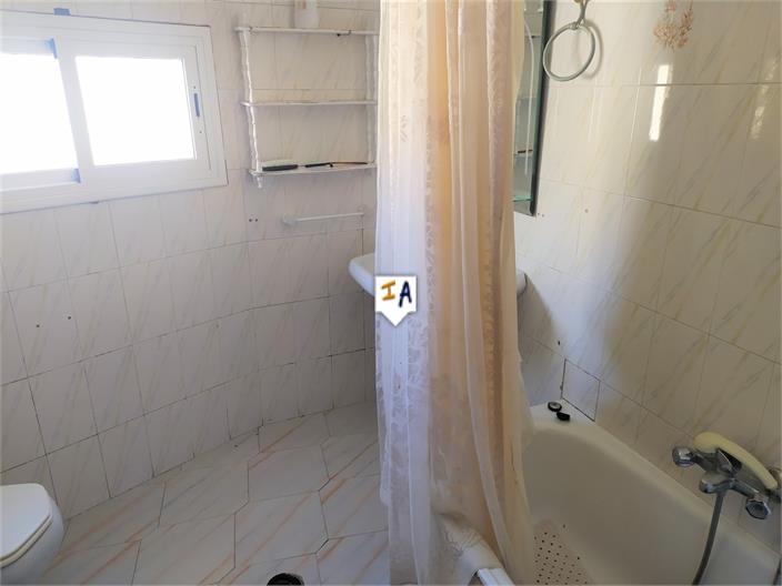 Casa en Venta en Iznájar