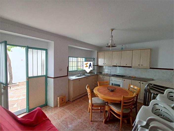 Villa en Venta en Iznájar
