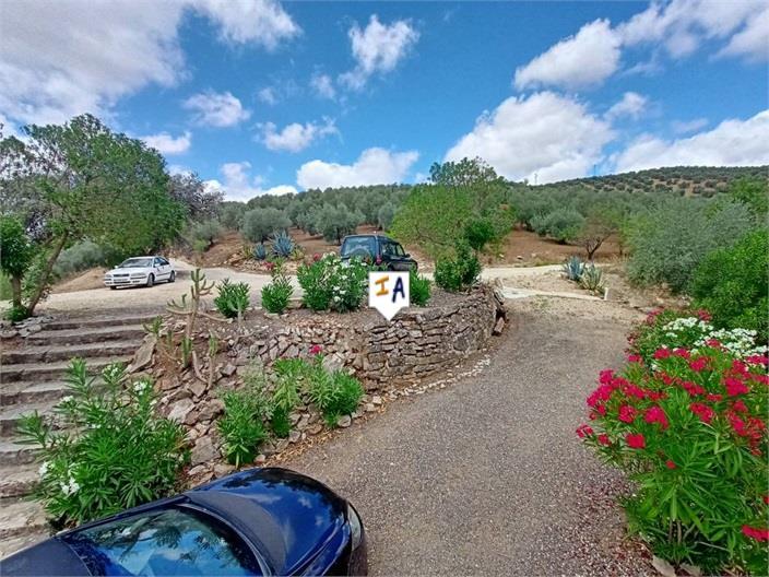 Villa en Venta en Iznájar
