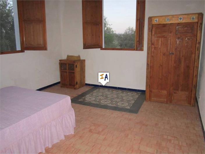 Villa en Venta en Iznájar