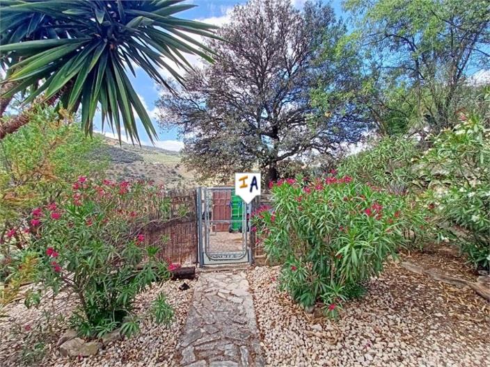 Villa en Venta en Iznájar