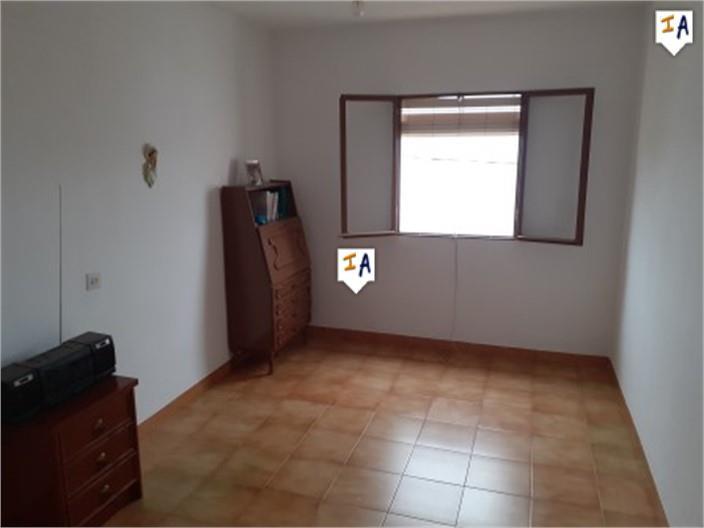 Casa en Venta en Iznájar