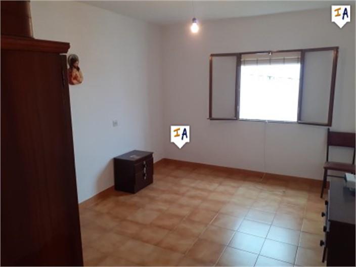Casa en Venta en Iznájar