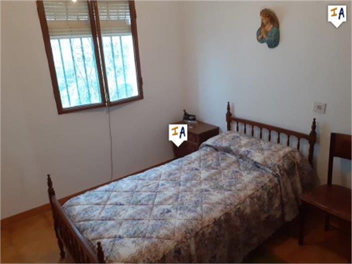 Casa en Venta en Iznájar