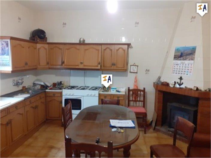 Casa en Venta en Iznájar
