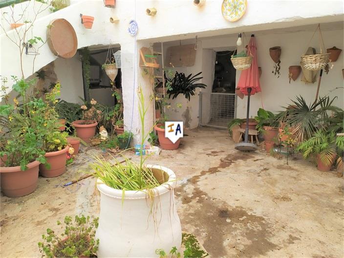 Casa en Venta en Iznájar