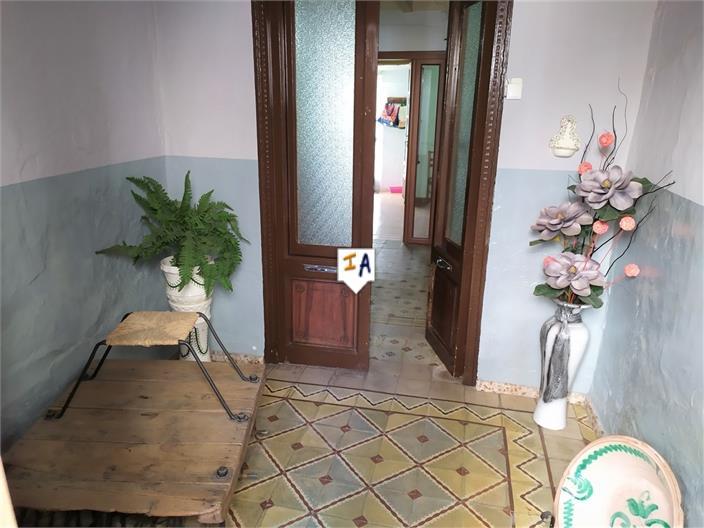 Casa en Venta en Iznájar