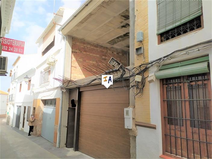 Casa en Venta en Iznájar