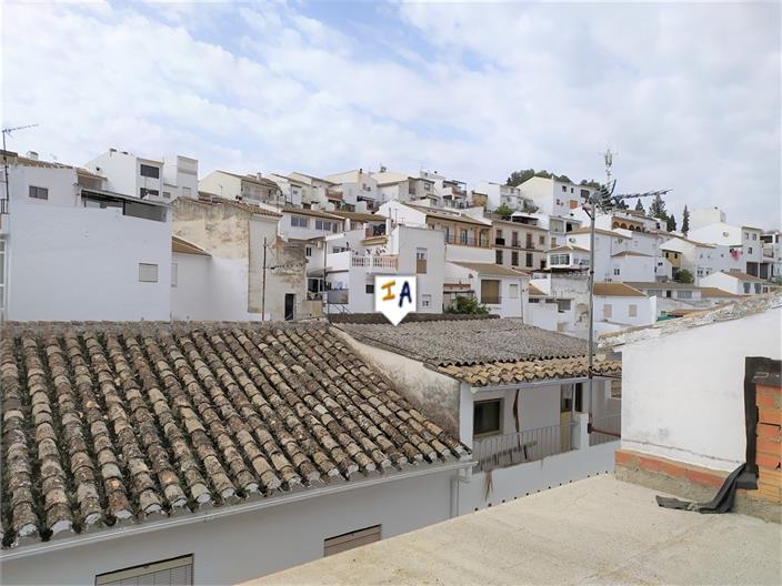 Casa en Venta en Iznájar